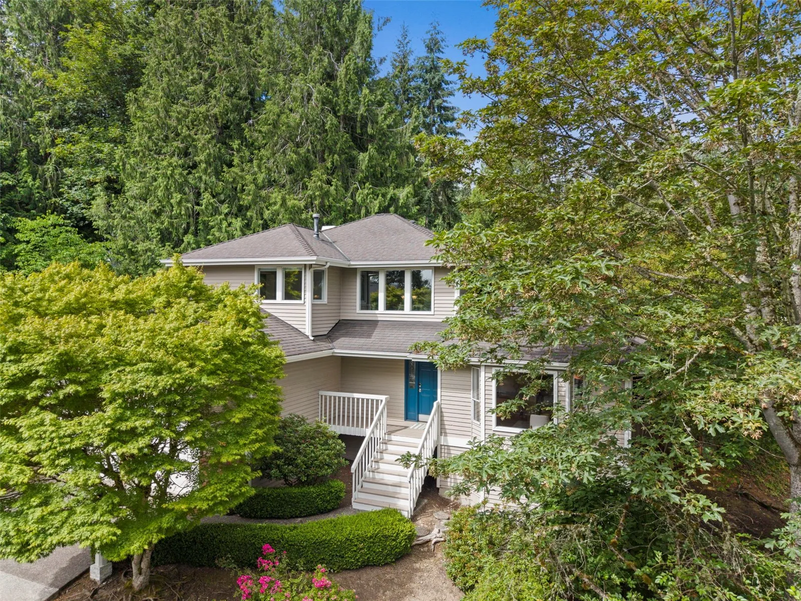Property photo for 1819 221st Place Ne, Sammamish