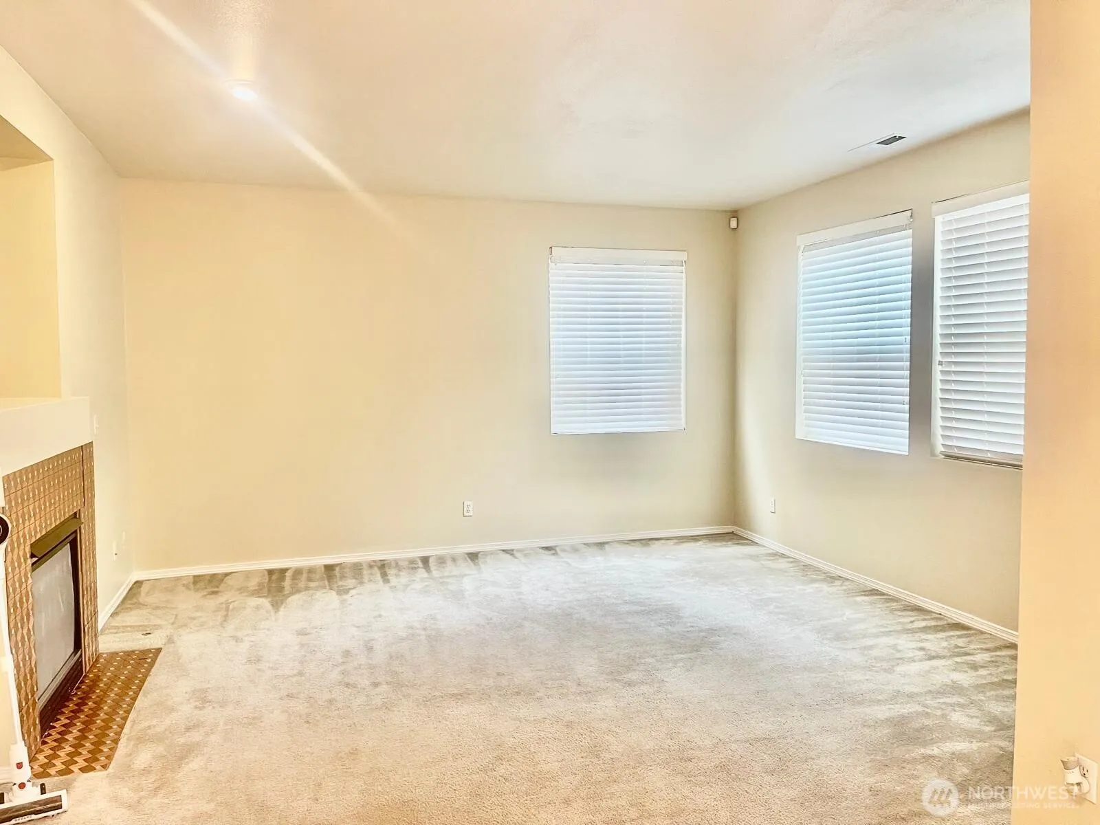 Property photo for 630 Se 67th Lane Se, Auburn photo 4