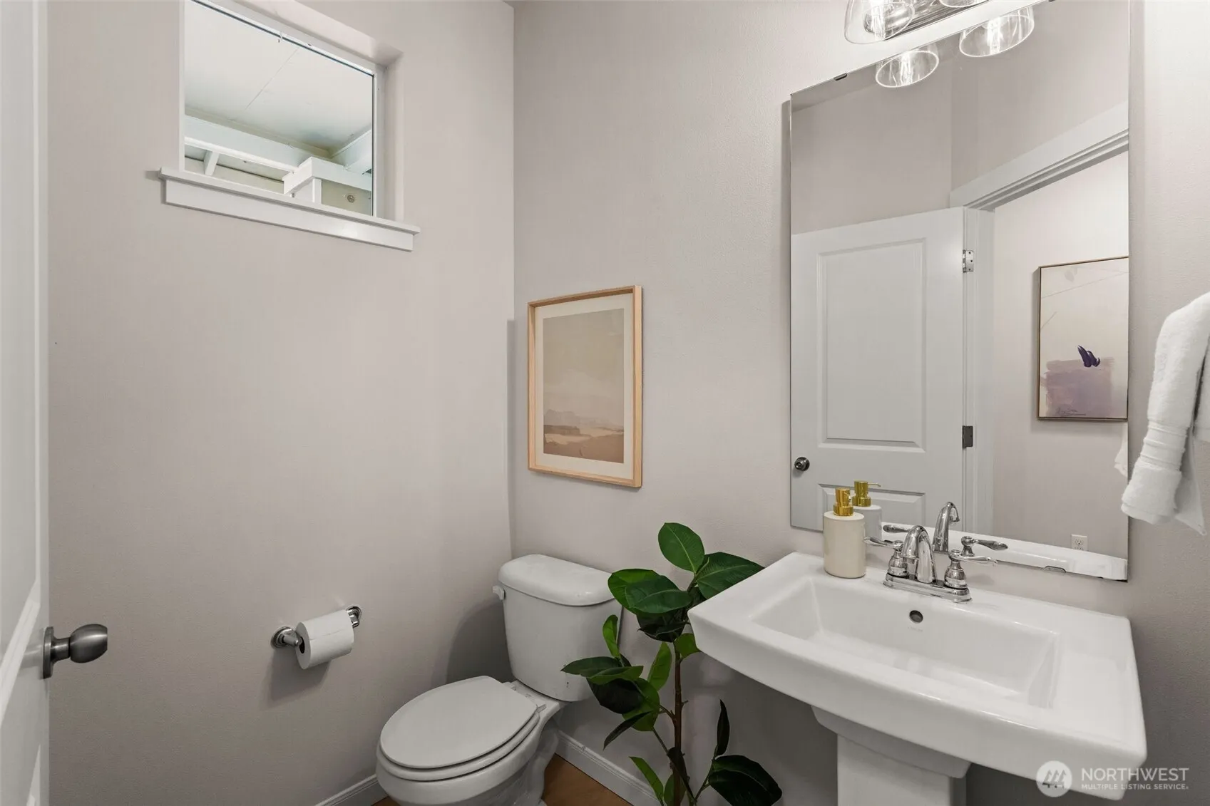 Property photo for 11220 Borgen Loop, Gig Harbor photo 4