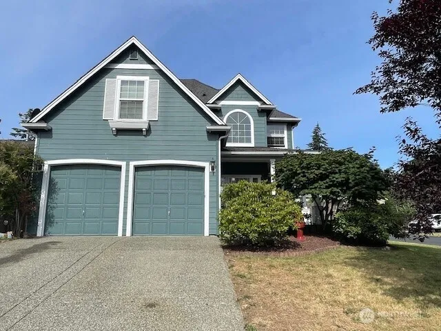 Property photo for 11712 10th Avenue E, Tacoma photo 2