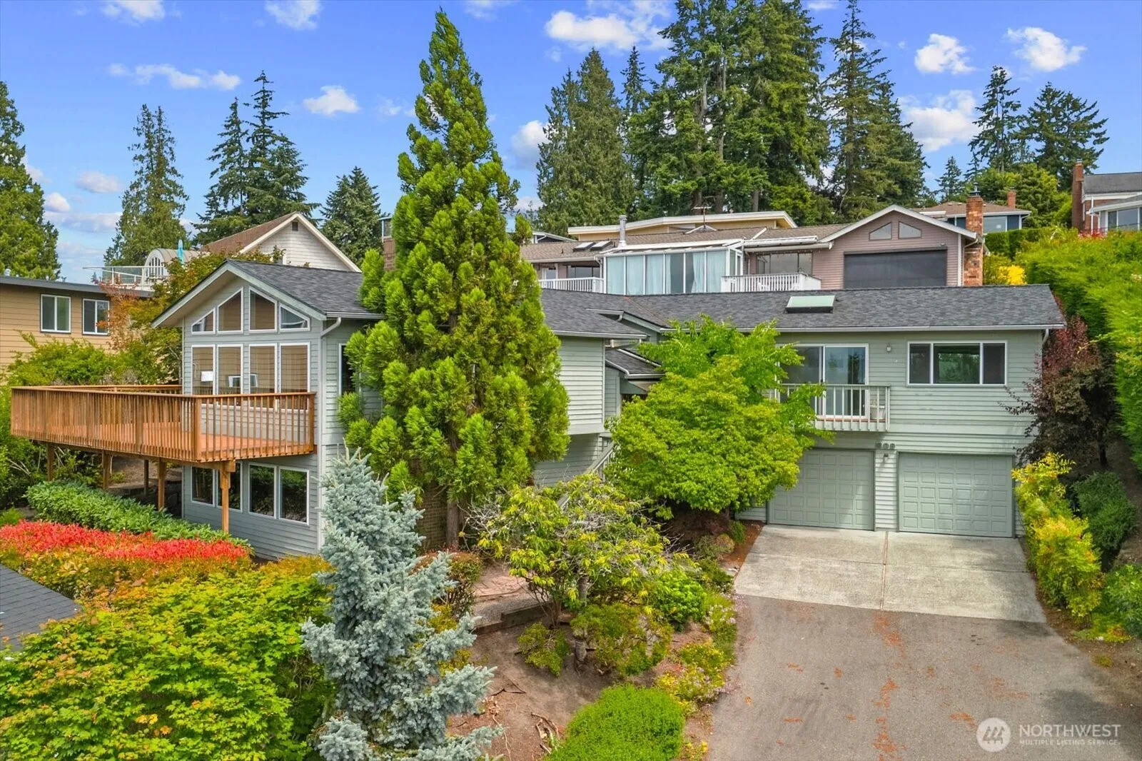 Property photo for 809 Spruce Place, Edmonds