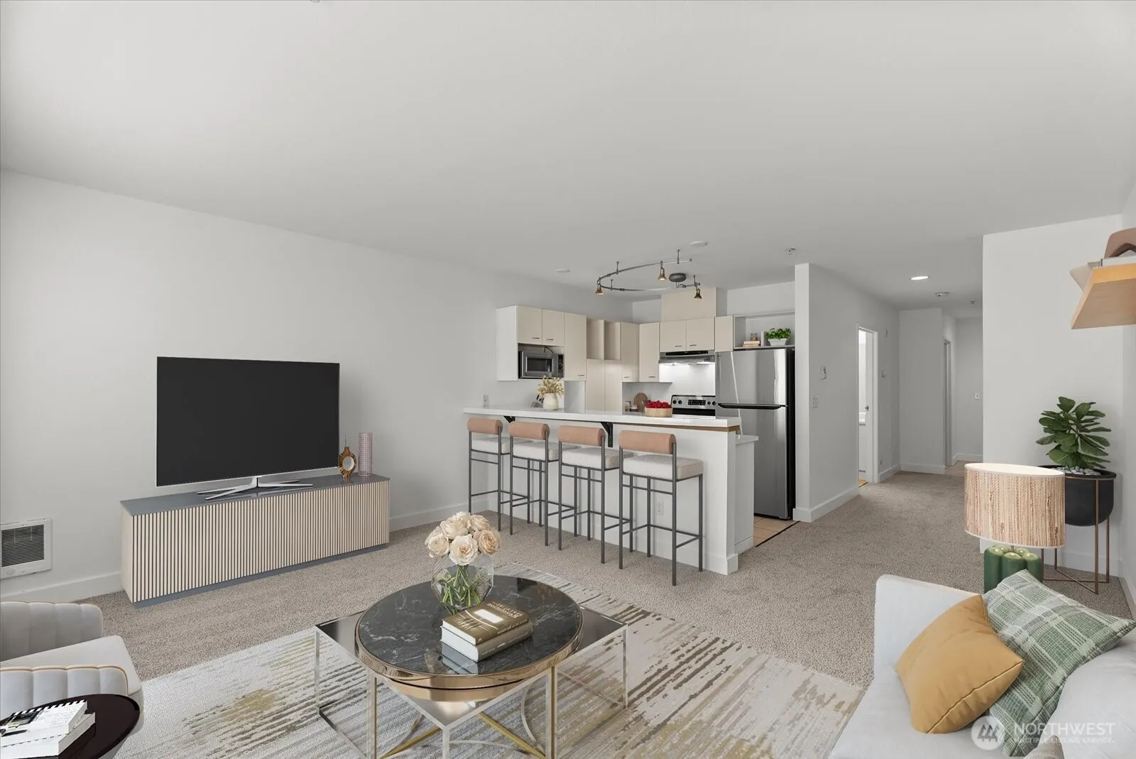 Property photo for 2440 Western Avenue #517, Seattle photo 4
