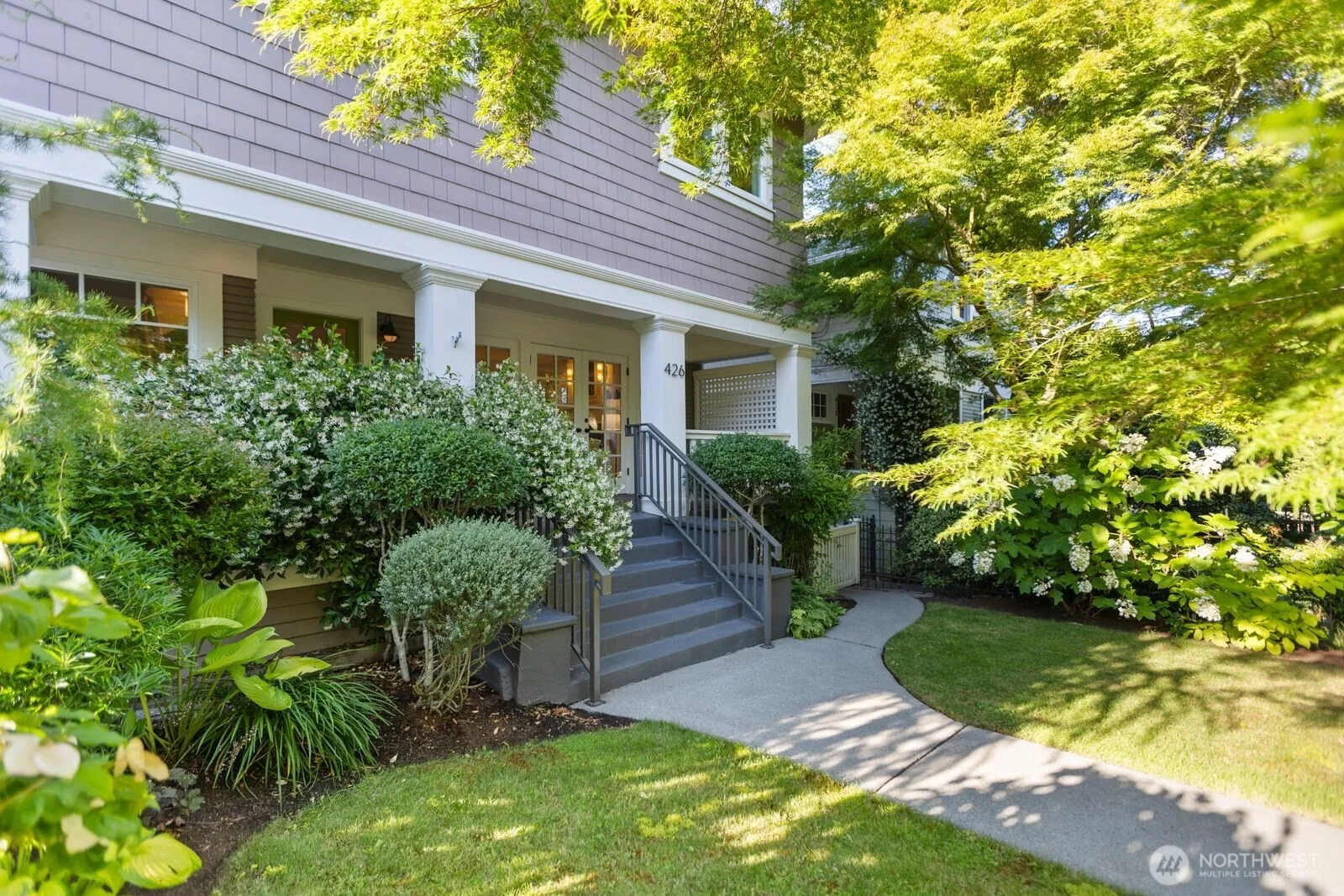 Property photo for 426 Smith Street, Seattle photo 3