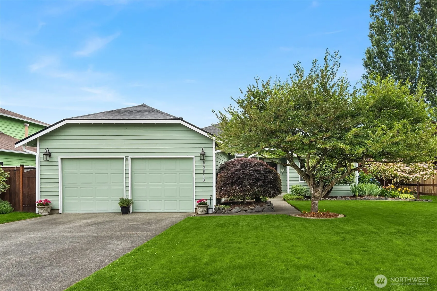 Property photo for 28010 129th Place Se, Kent photo 2