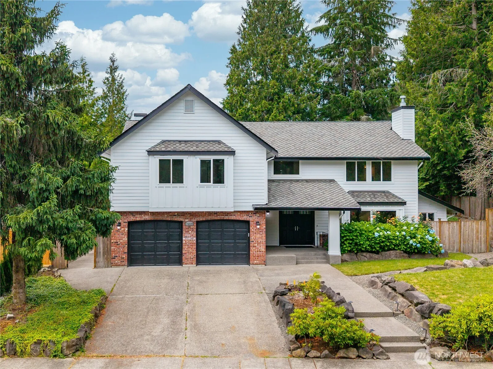 Property photo for 14330 Se 183rd Street, Renton photo 2