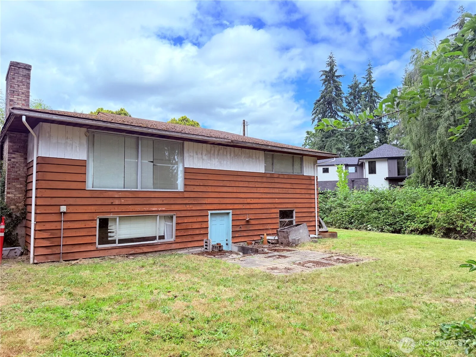Property photo for 1520 102nd Avenue Ne, Bellevue photo 4
