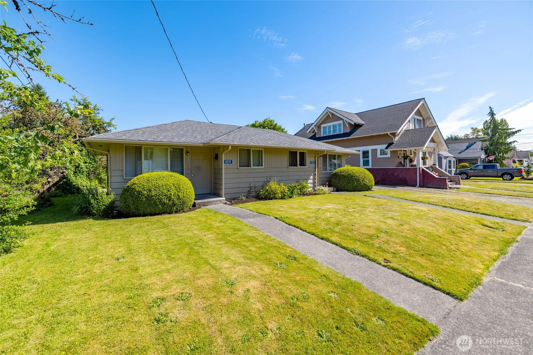 Property photo for 1019 Washington Avenue, Burlington photo 2