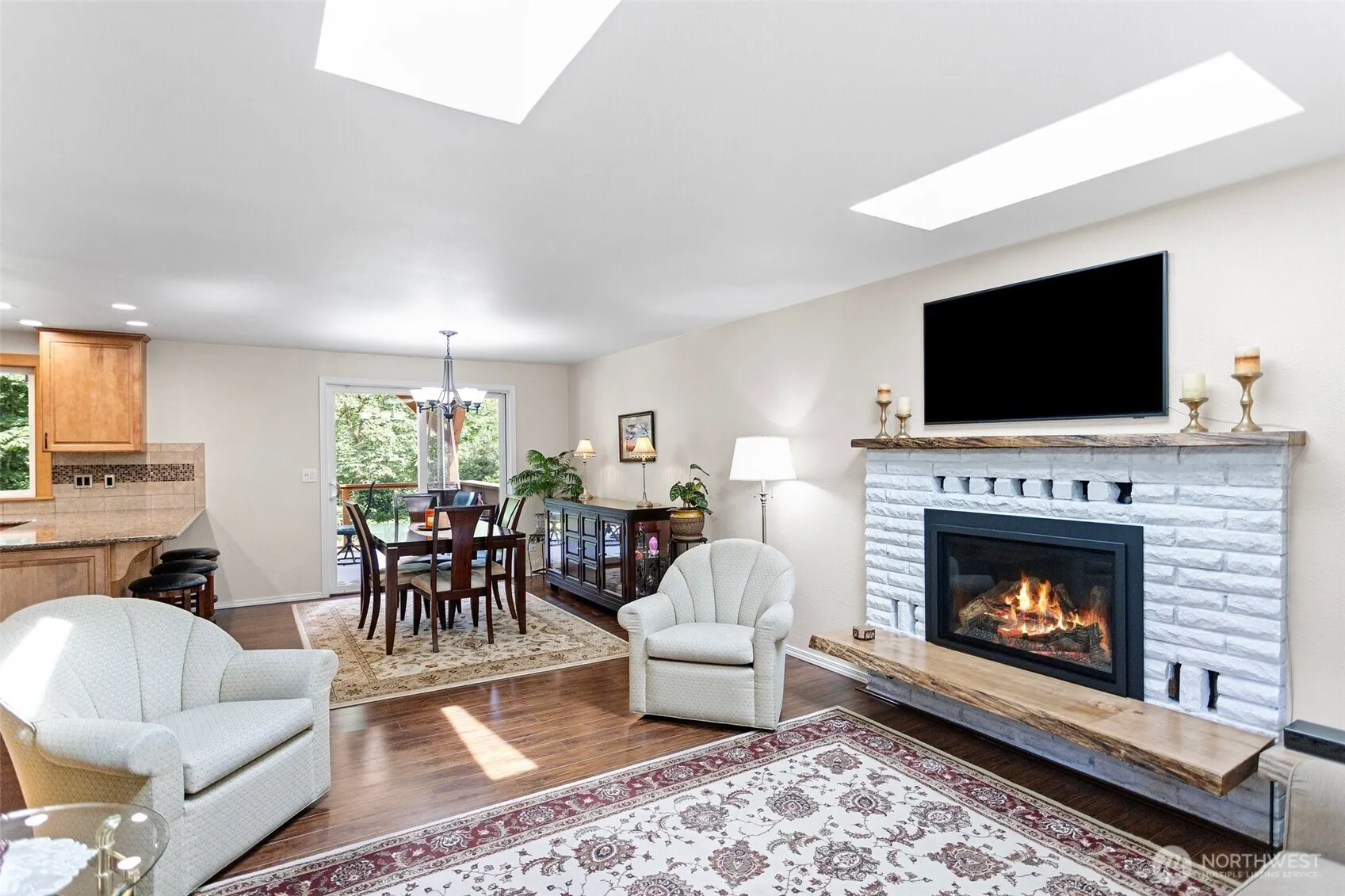 Property photo for 17729 S Tapps Drive E, Lake Tapps photo 5