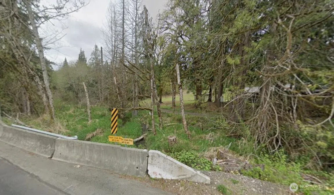 Property photo for 5 W Xxx Cloquallum Road, Shelton photo 4