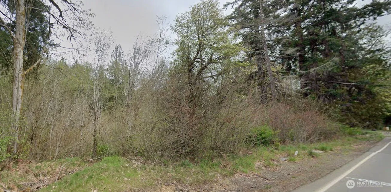 Property photo for 5 W Xxx Cloquallum Road, Shelton photo 2