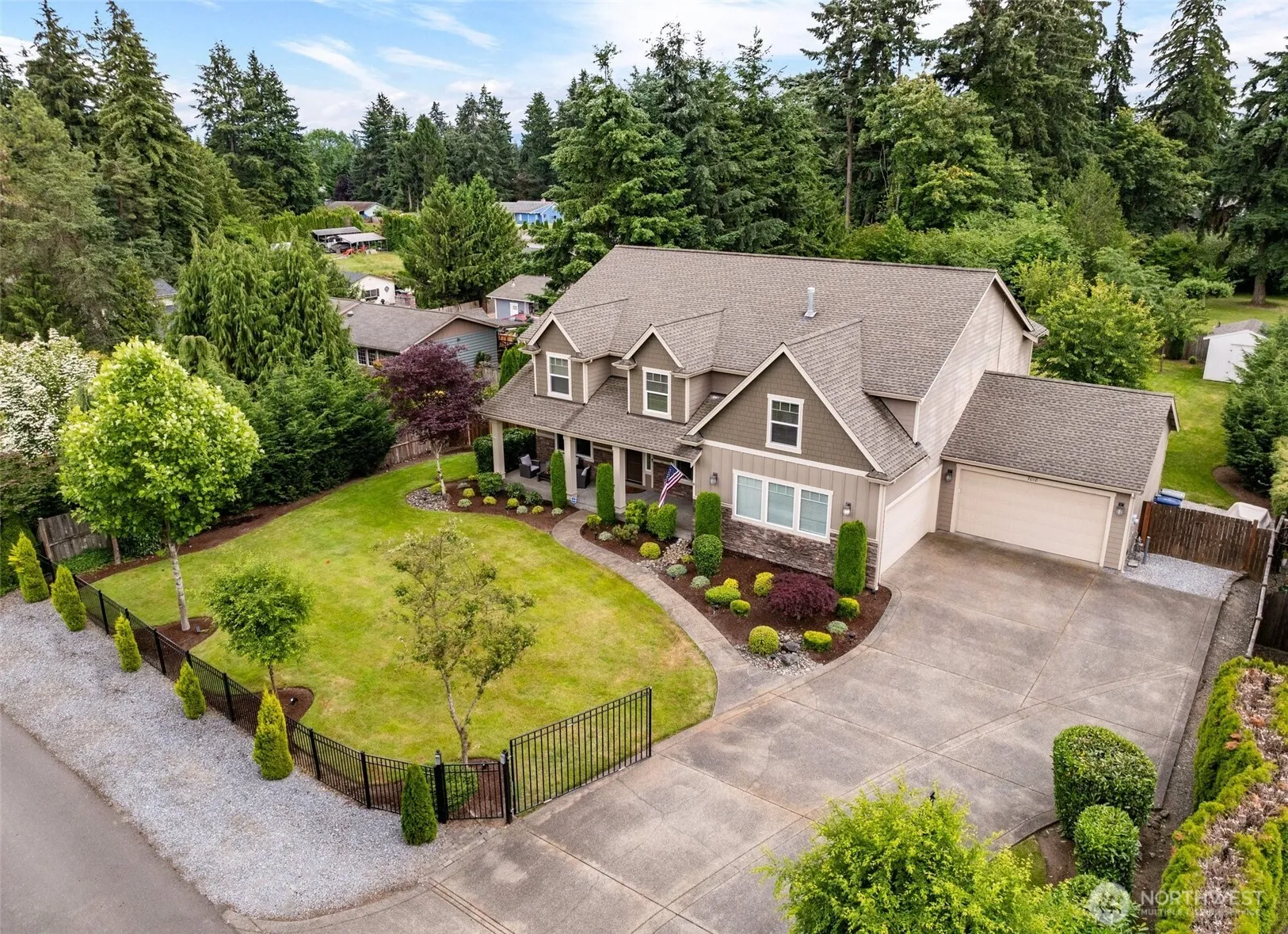 Property photo for 7018 100th Street E, Puyallup photo 2