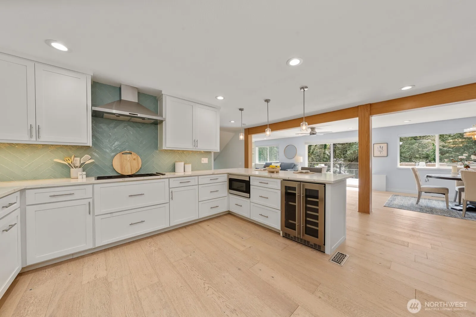 Property photo for 4830 88th Place Se, Mercer Island photo 4