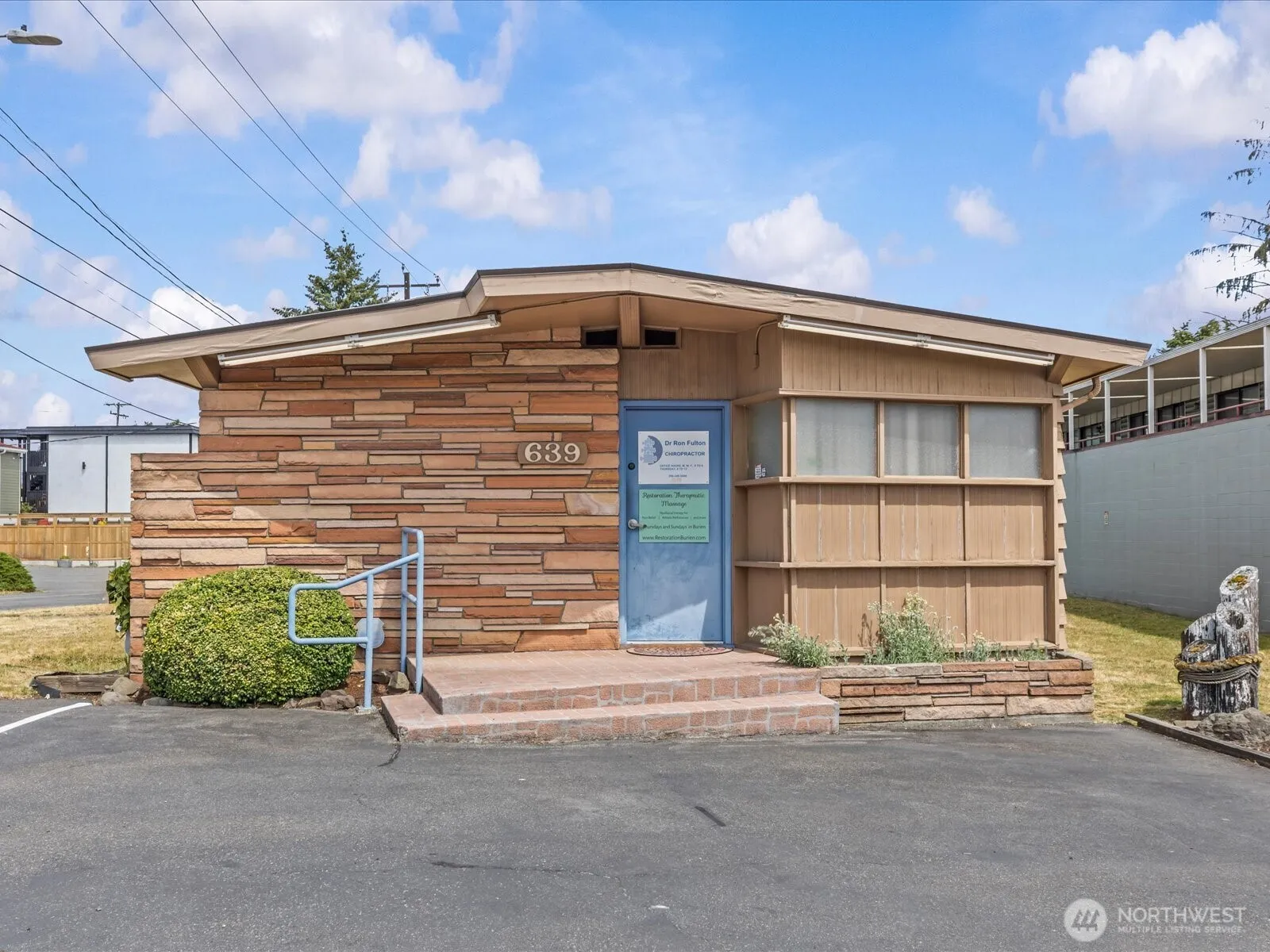 Property photo for 635 Sw 154th Street, Burien photo 4