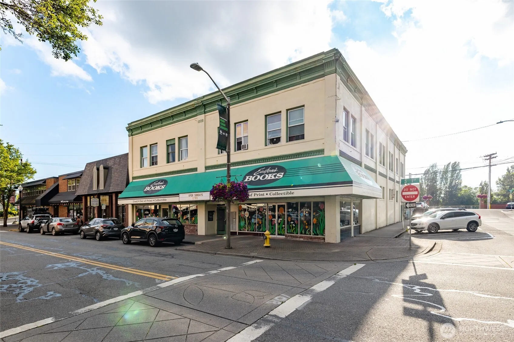 Property photo for 701 S 1st Street, Mount Vernon