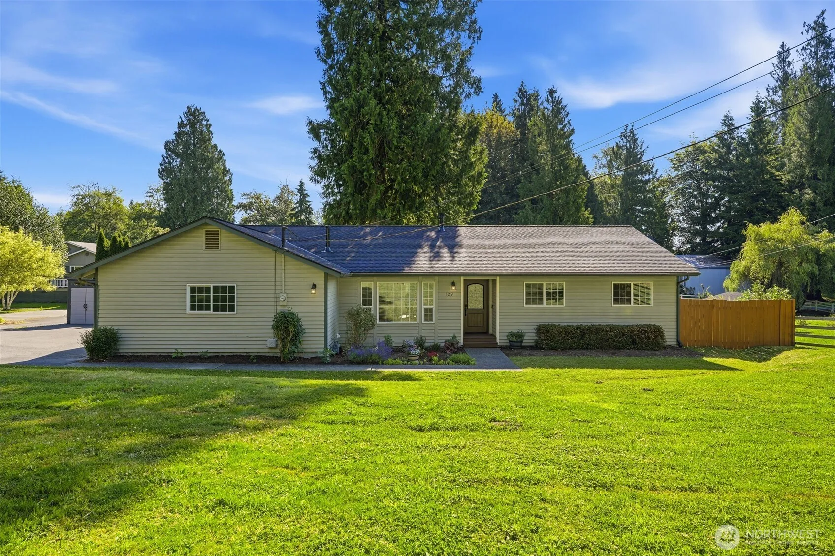 Property photo for 129 103rd Avenue Se, Lake Stevens