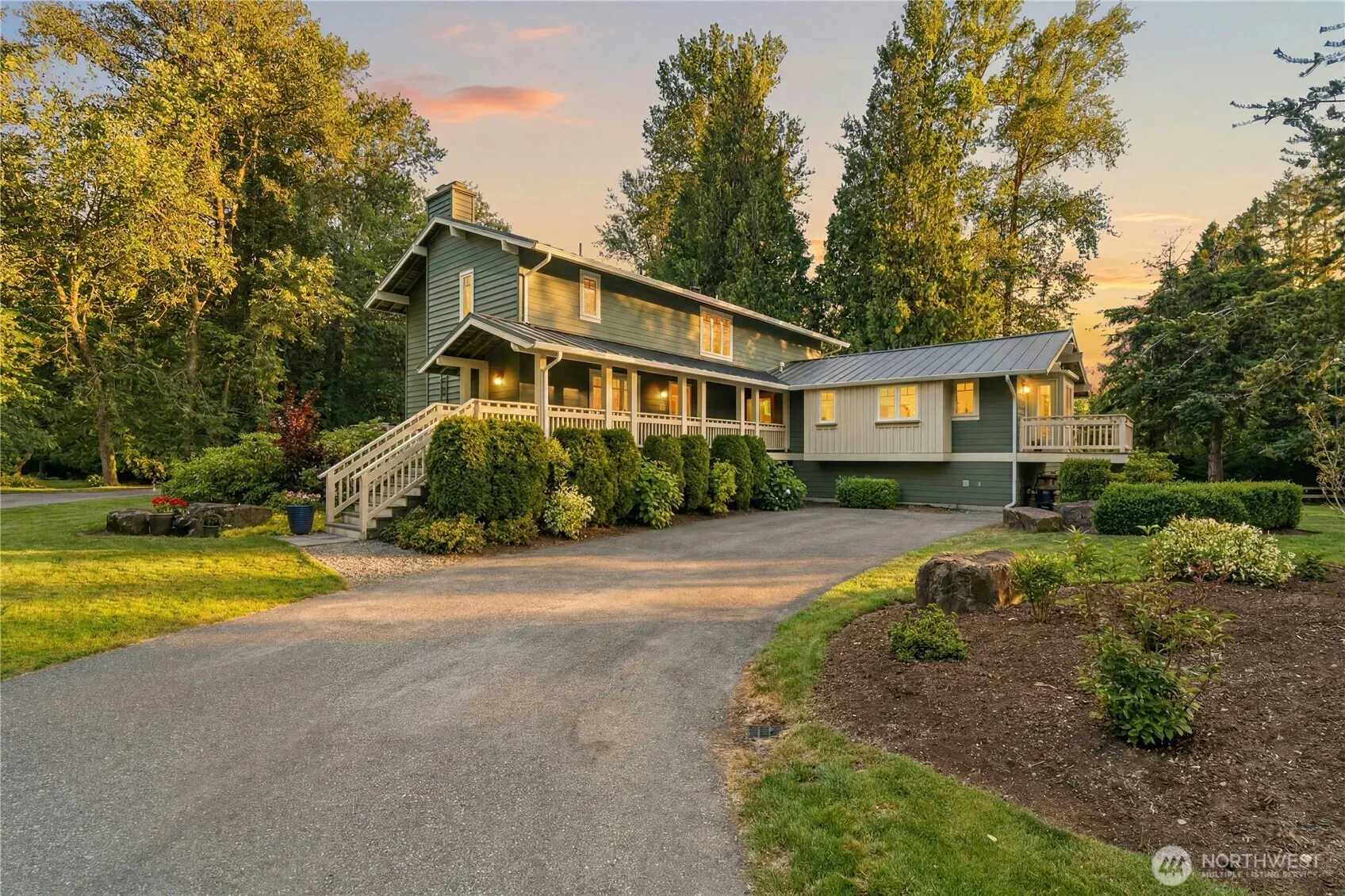 Property photo for 1171 Sycamore Drive Se, Issaquah
