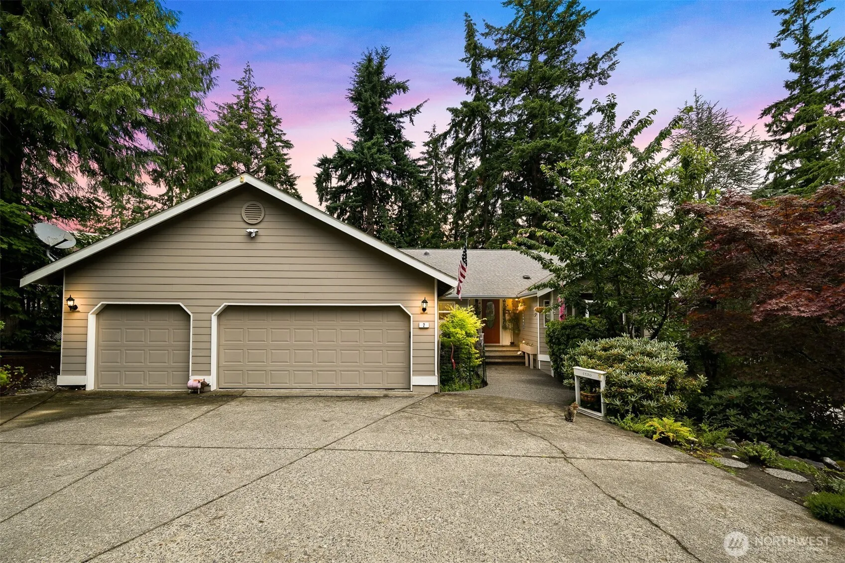 Property photo for 2 Longshore Lane, Bellingham