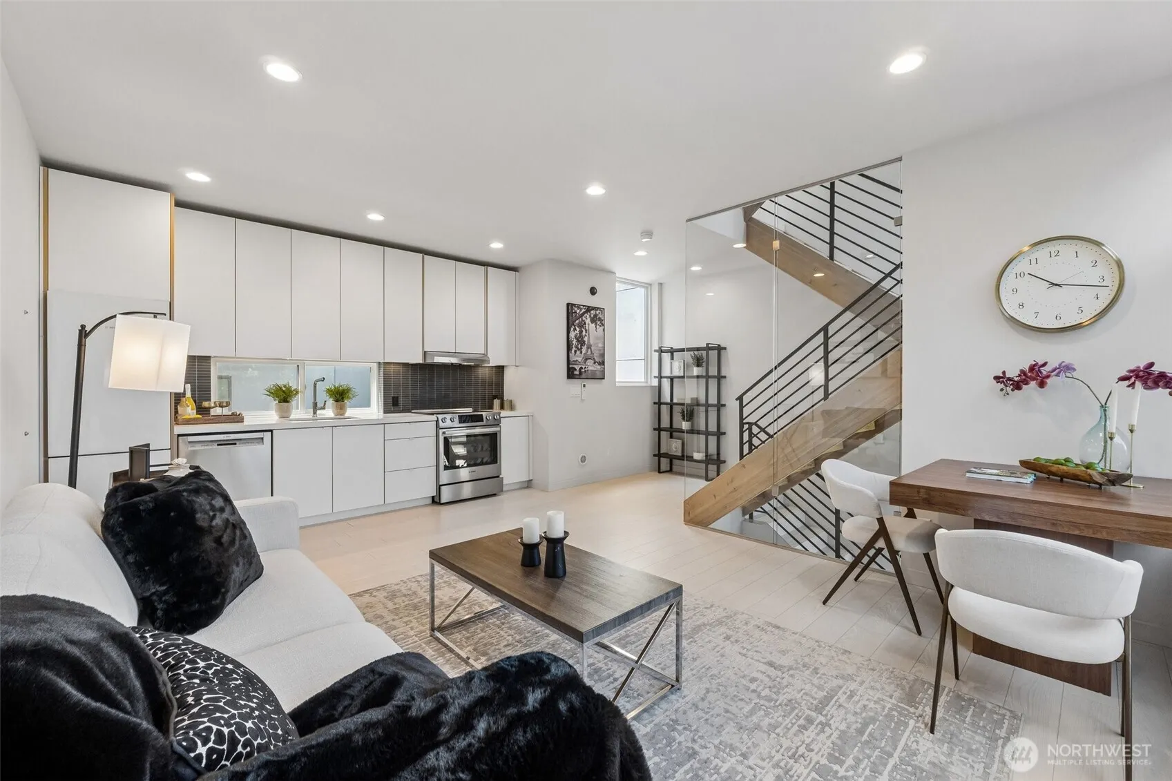 Property photo for 710 14th Avenue #c, Seattle
