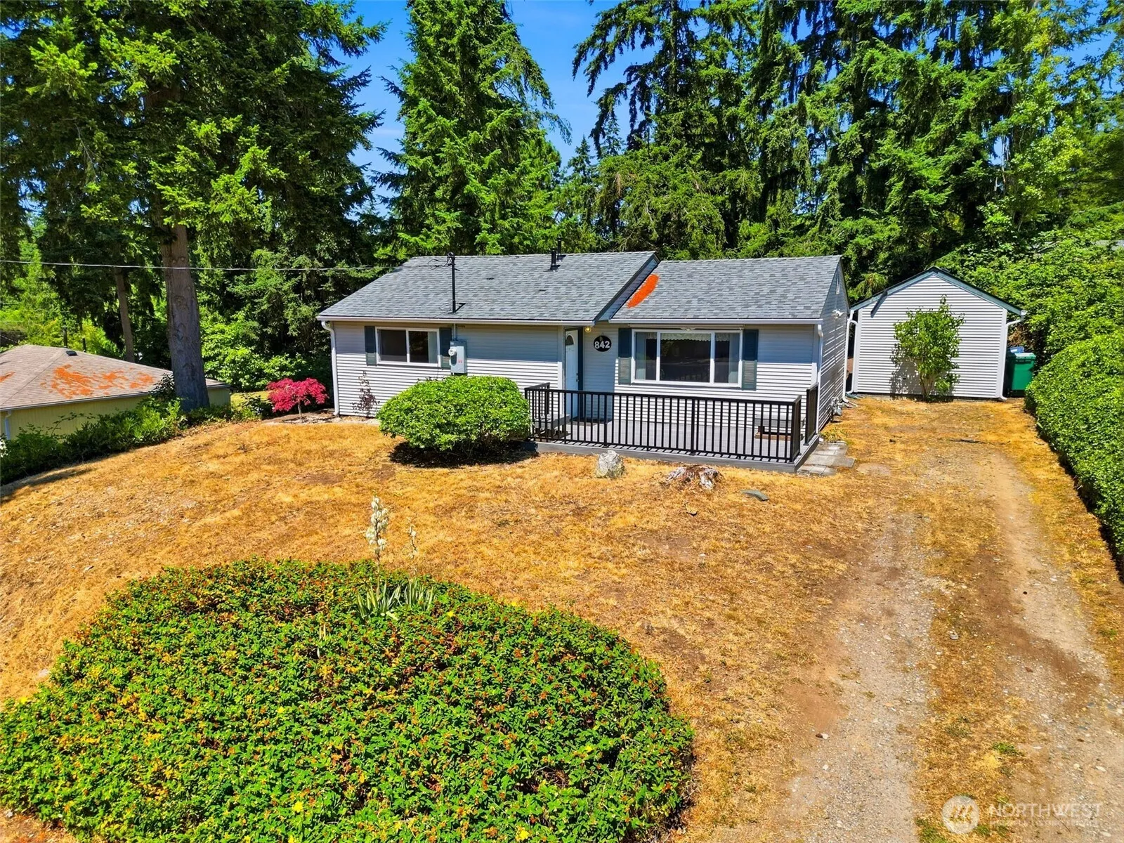 Property photo for 842 Sw 305th Street, Federal Way photo 2