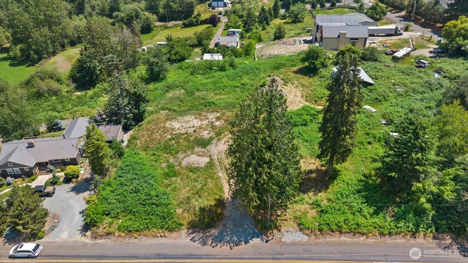 Property photo for 1701 112th Avenue E, Edgewood photo 2