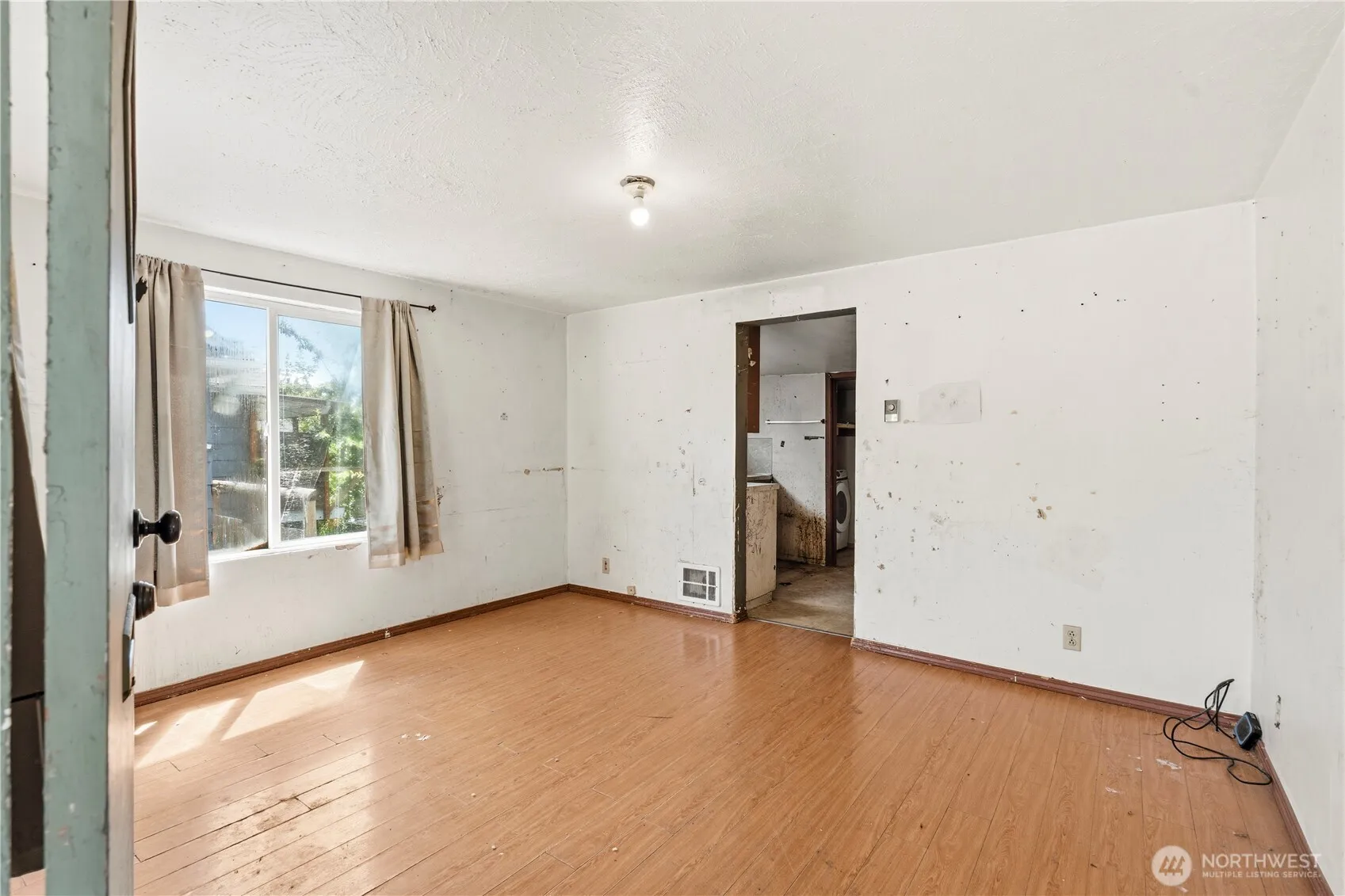 Property photo for 5307 16th Avenue S, Seattle photo 5
