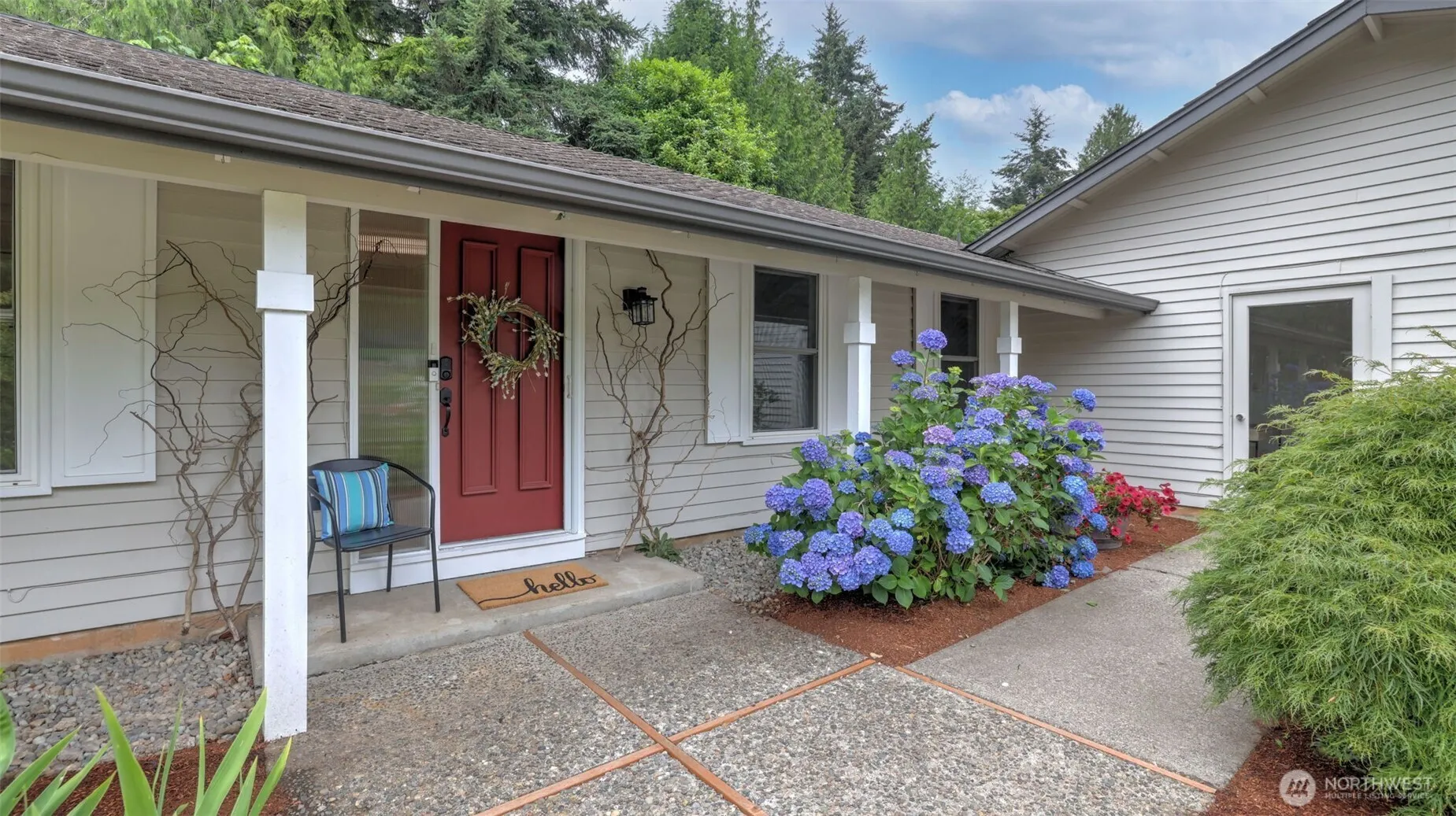 Property photo for 15041 Se Fairwood Boulevard, Renton photo 3
