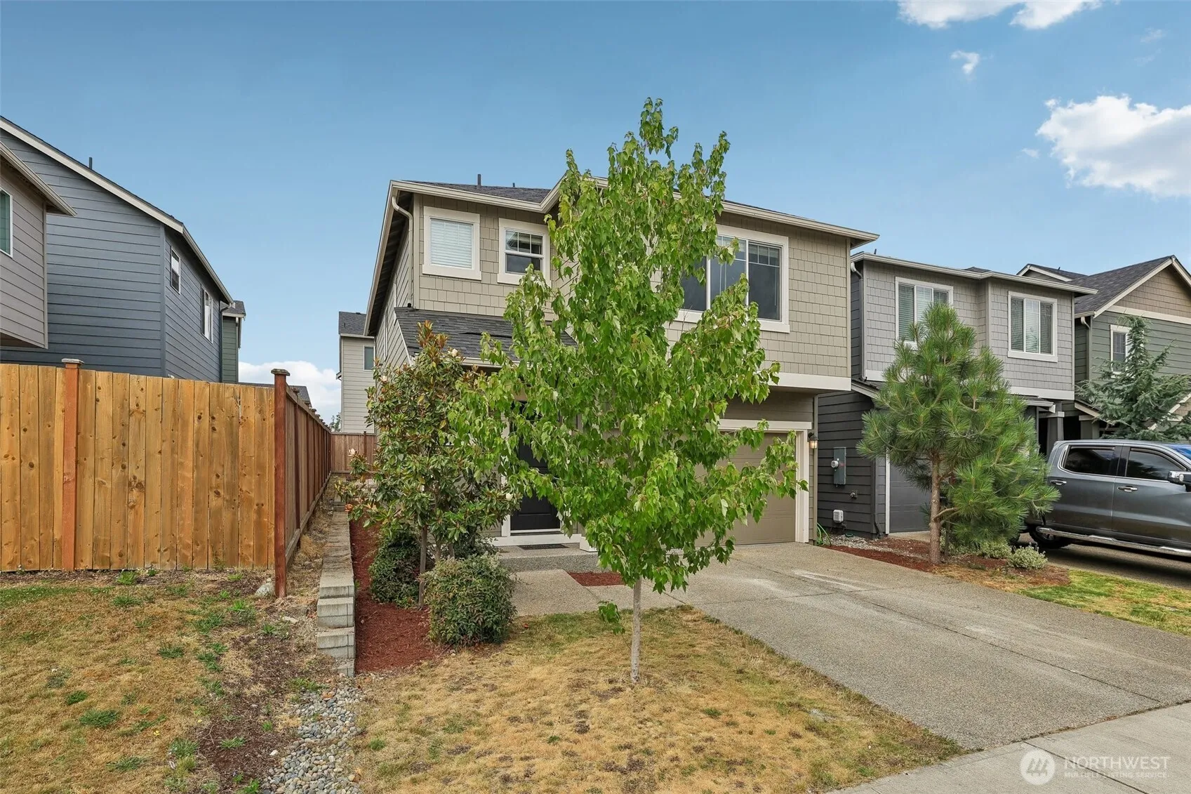 Property photo for 18784 108th Avenue E, Puyallup photo 2