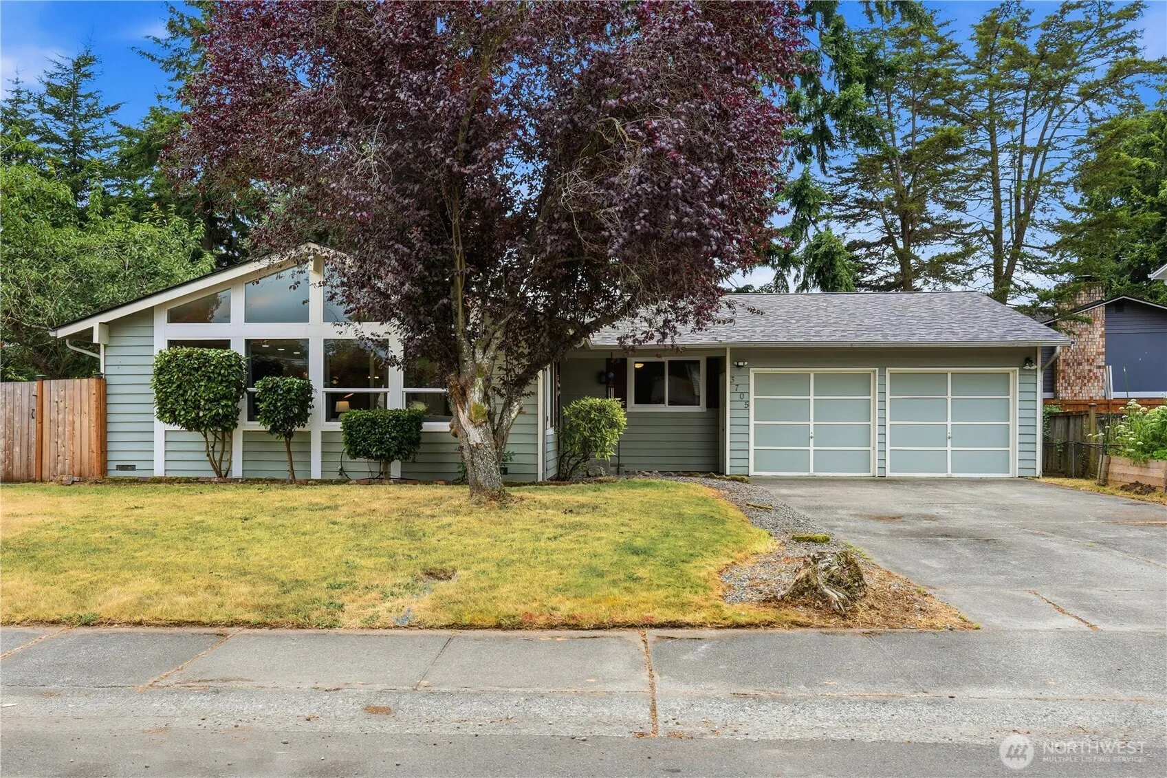 Property photo for 3705 Sw 338th Place, Federal Way