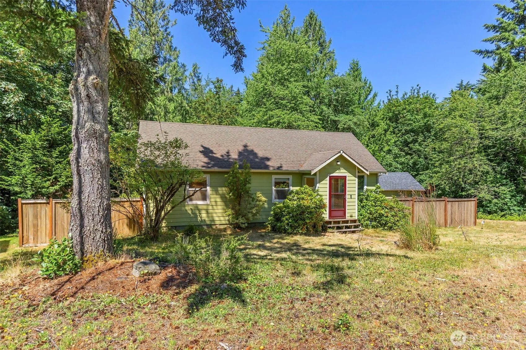 Property photo for 932 Retsil Road, Port Orchard photo 2