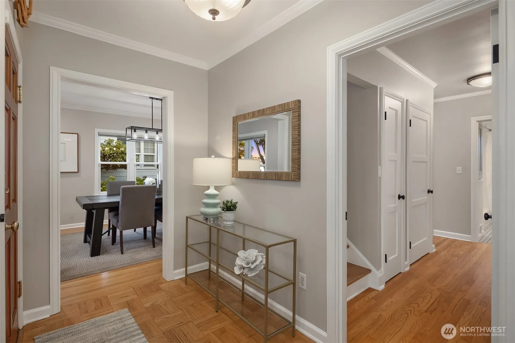 Property photo for 4720 Ne 47th Street, Seattle photo 3