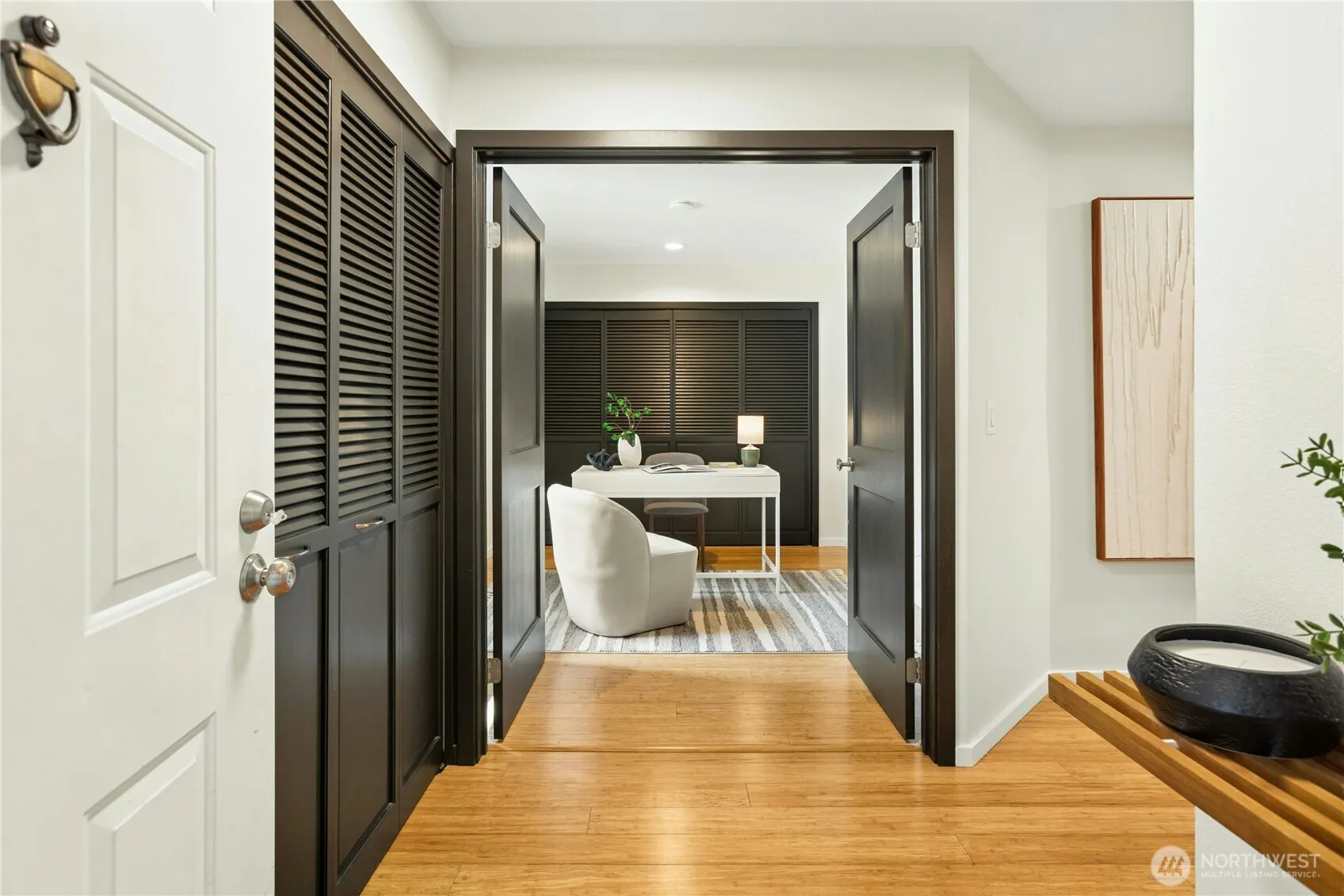 Property photo for 1617 Summit Avenue #23, Seattle photo 3