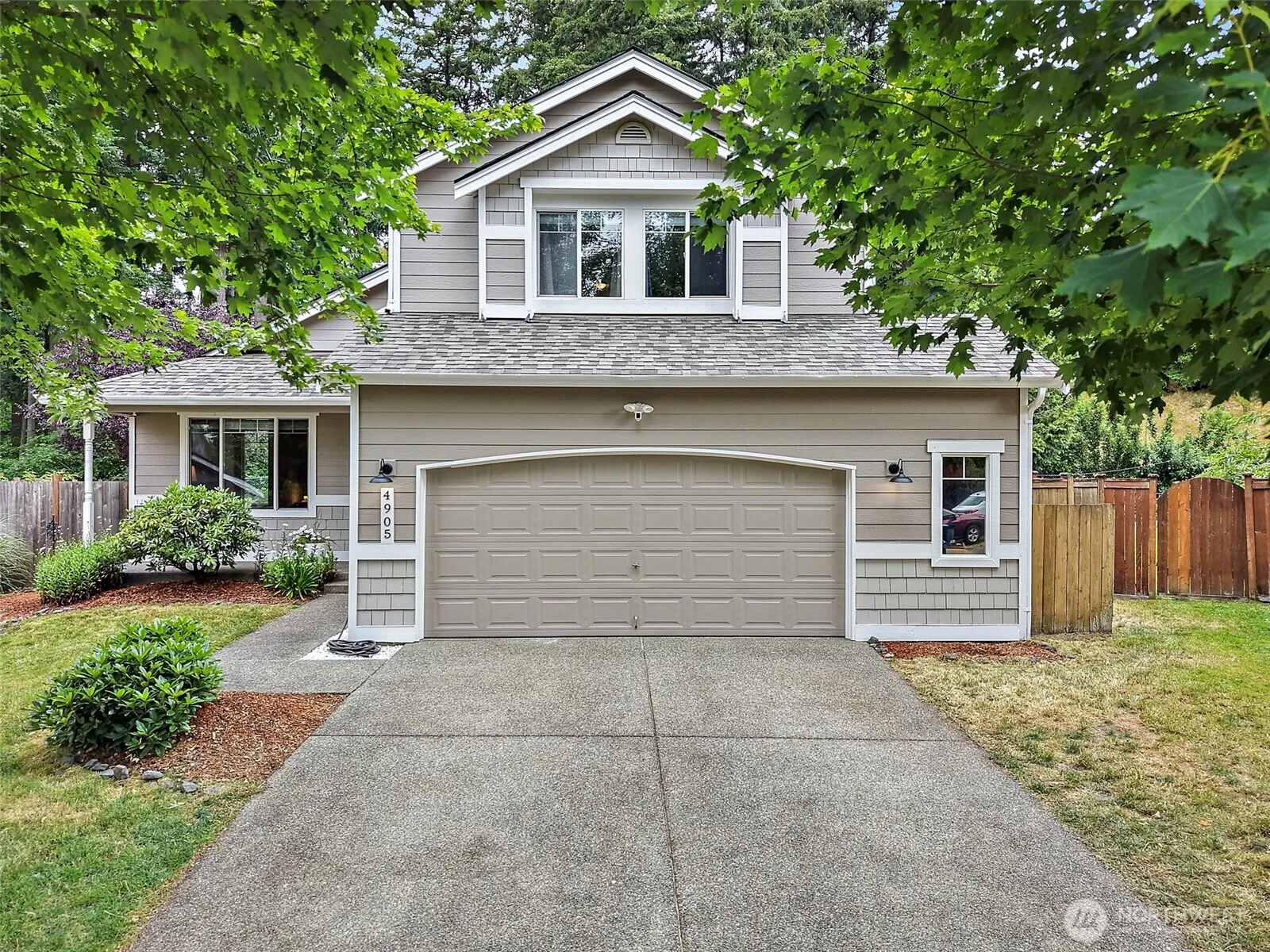 Property photo for 4905 Highland Court Se, Auburn photo 2