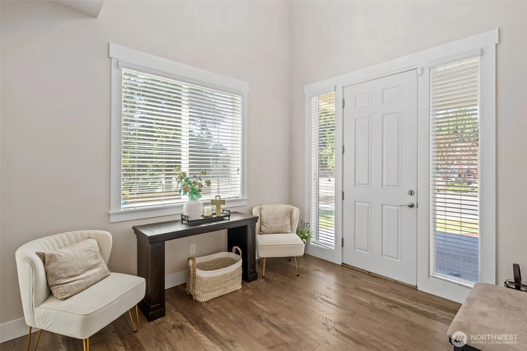 Property photo for 704 26th Avenue Ct, Milton photo 3