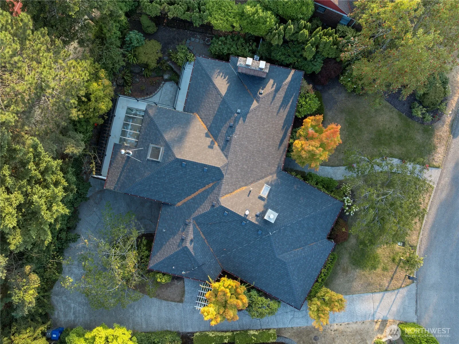 Property photo for 1805 Nw 95th Street, Seattle photo 2