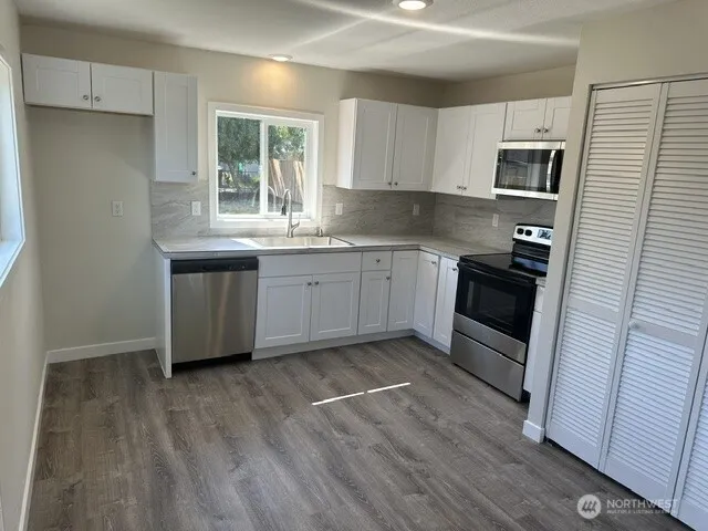Property photo for 210 24th Avenue, Longview photo 5