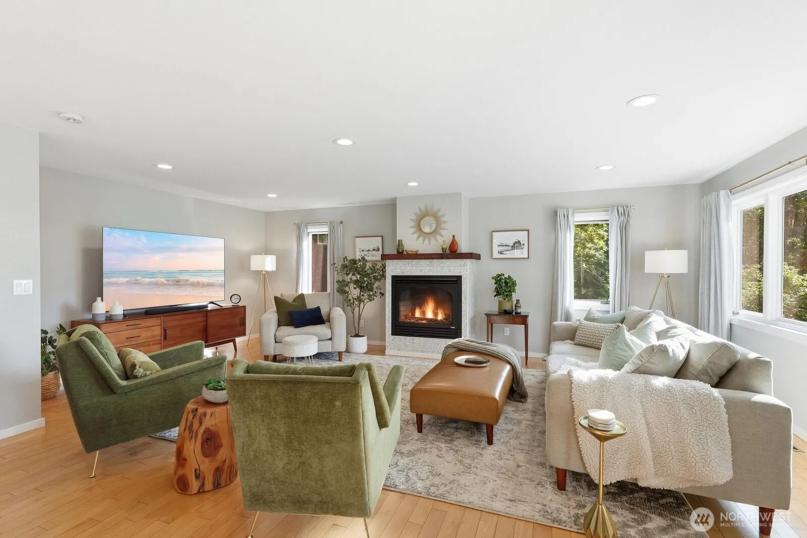 Property photo for 1113 Goat Trail Road, Mukilteo photo 4
