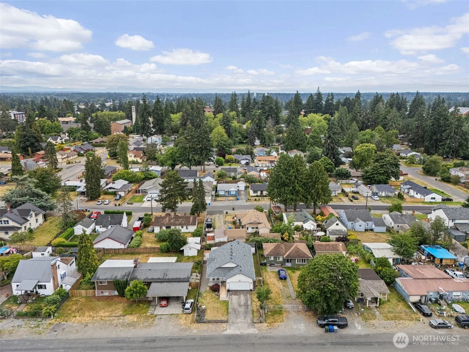 Property photo for 628 S 117th Street, Tacoma photo 3