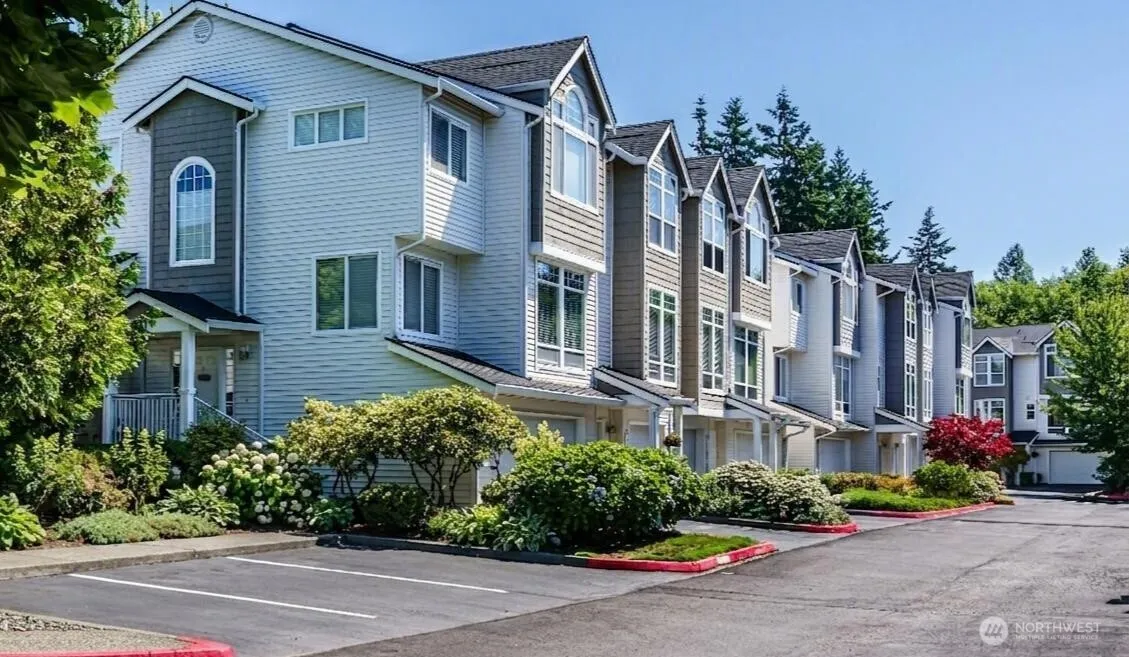 Property photo for 5500 Harbour Pointe Boulevard #t102, Mukilteo