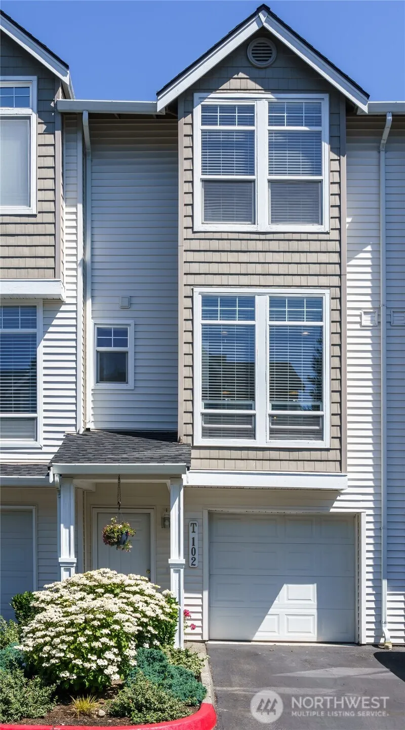Property photo for 5500 Harbour Pointe Boulevard #t102, Mukilteo