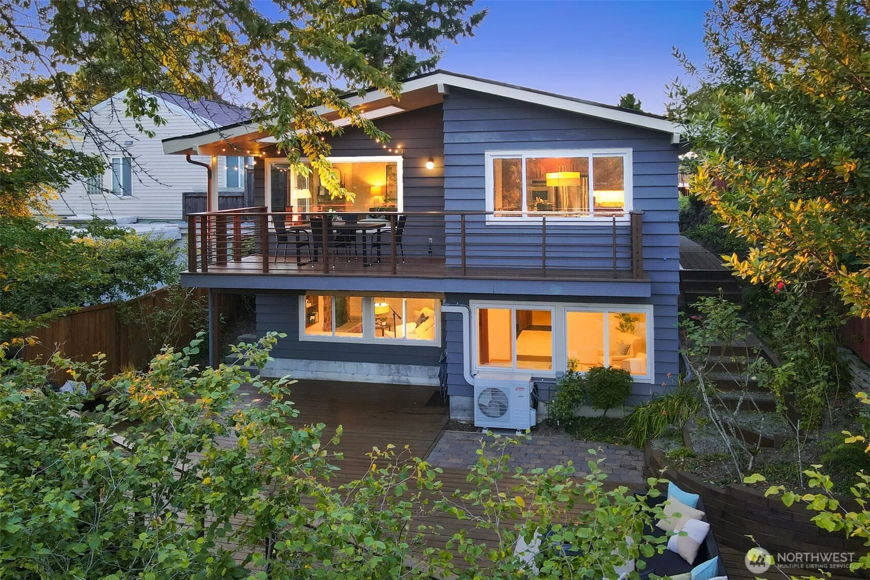 Property photo for 3927 Sw Frontenac Street, Seattle