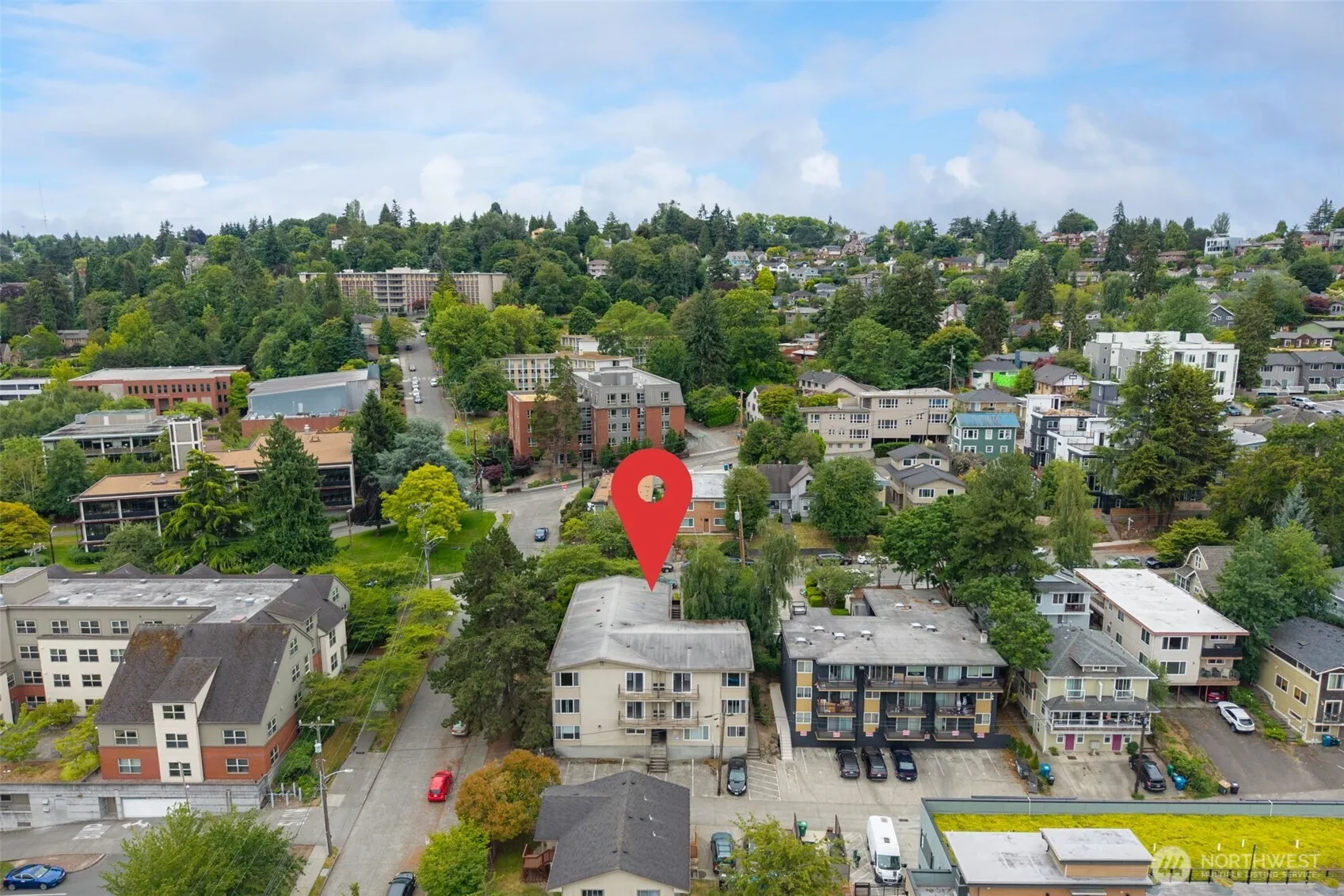 Property photo for 600 W Emerson Street, Seattle photo 5