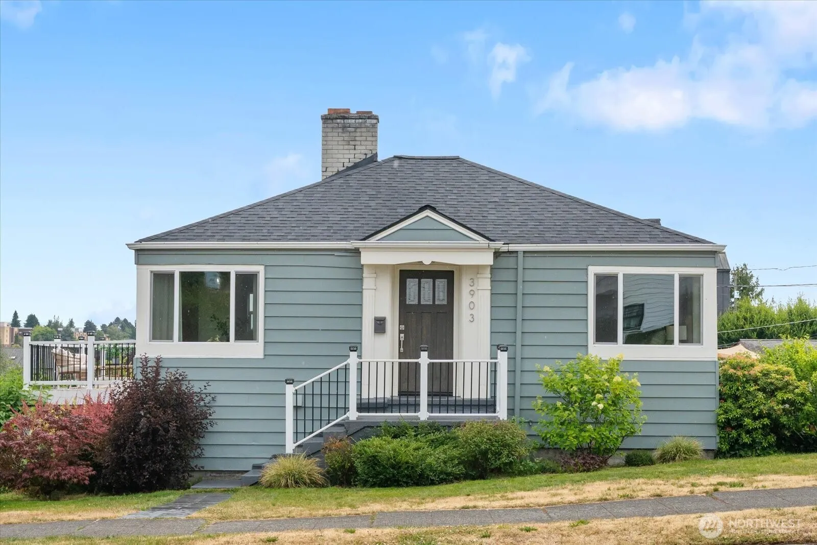 Property photo for 3903 Sw Dakota Street, Seattle