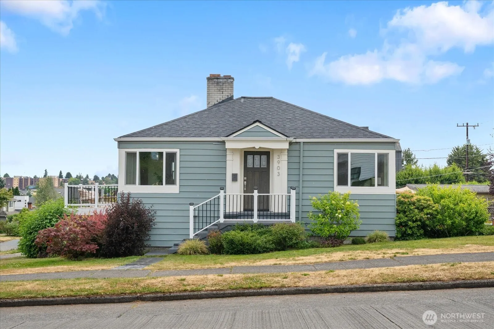 Property photo for 3903 Sw Dakota Street, Seattle