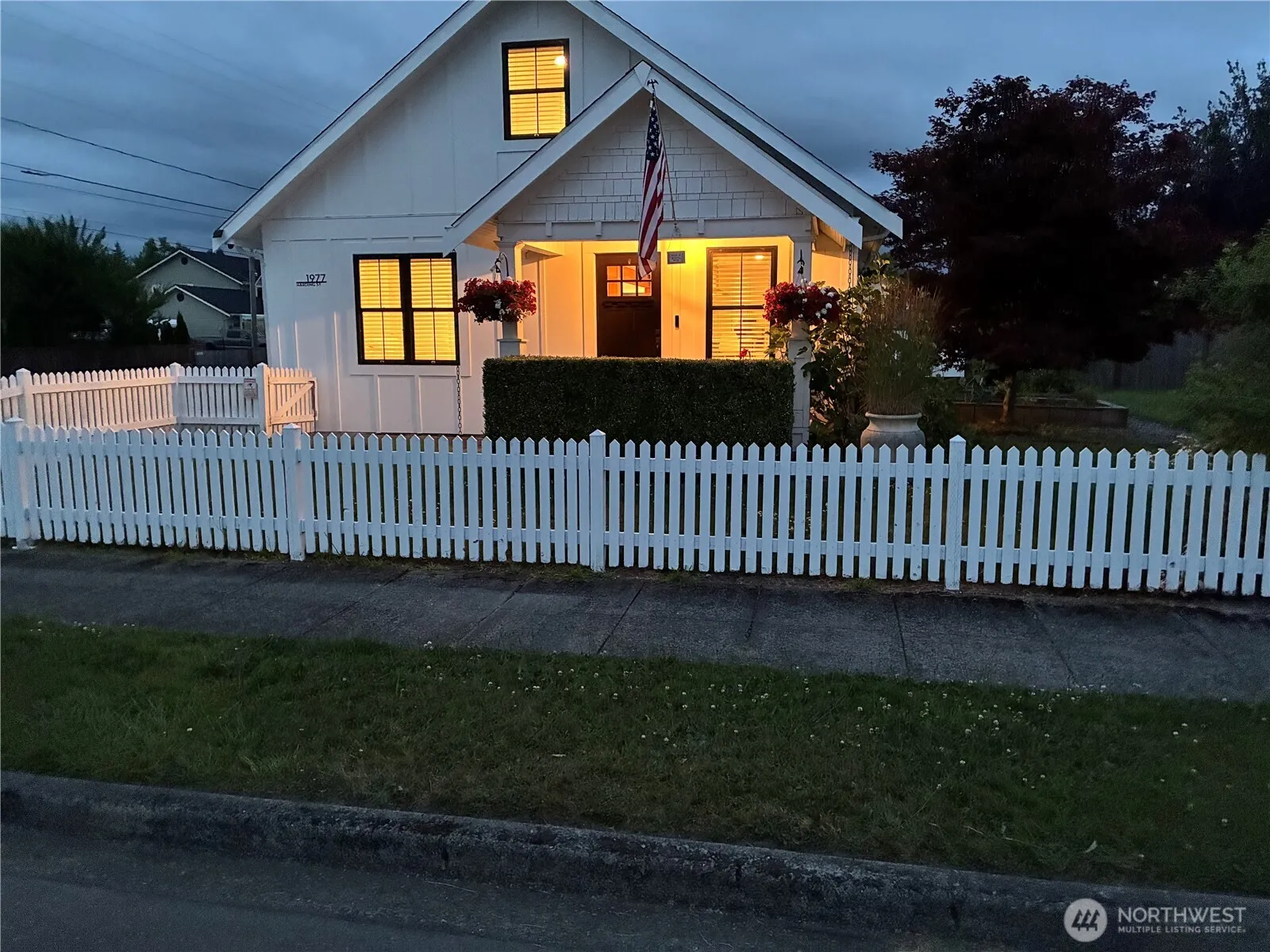 Property photo for 1977 Harding Street, Enumclaw