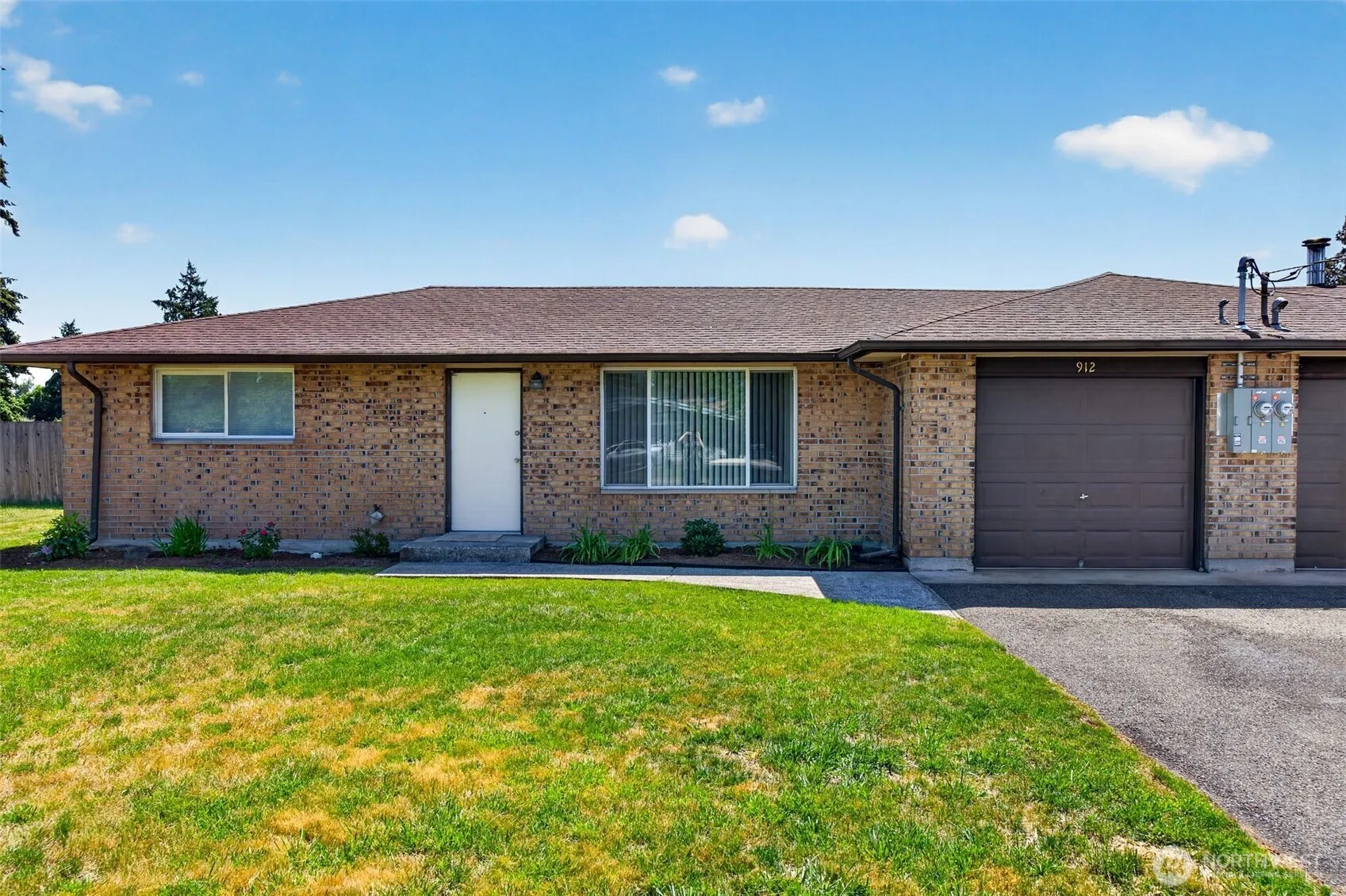 Property photo for 912 138th Street E, Tacoma photo 3