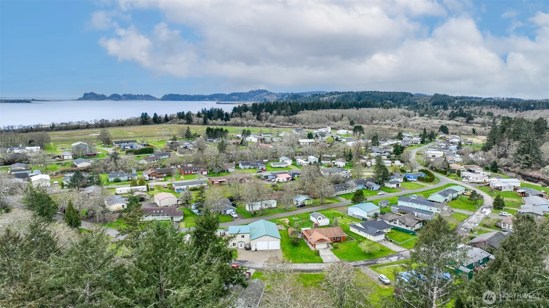 Property photo for 7125 Scarboro Lane N, Ilwaco photo 5