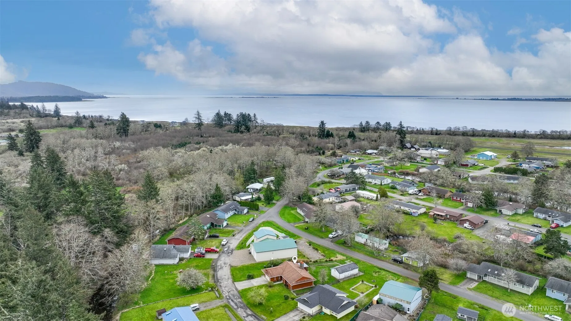 Property photo for 7125 Scarboro Lane N, Ilwaco photo 4