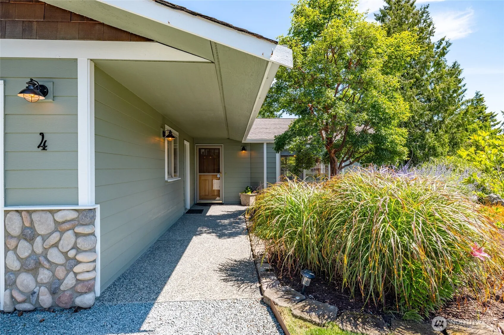 Property photo for 4 Quinault Way, La Conner photo 3