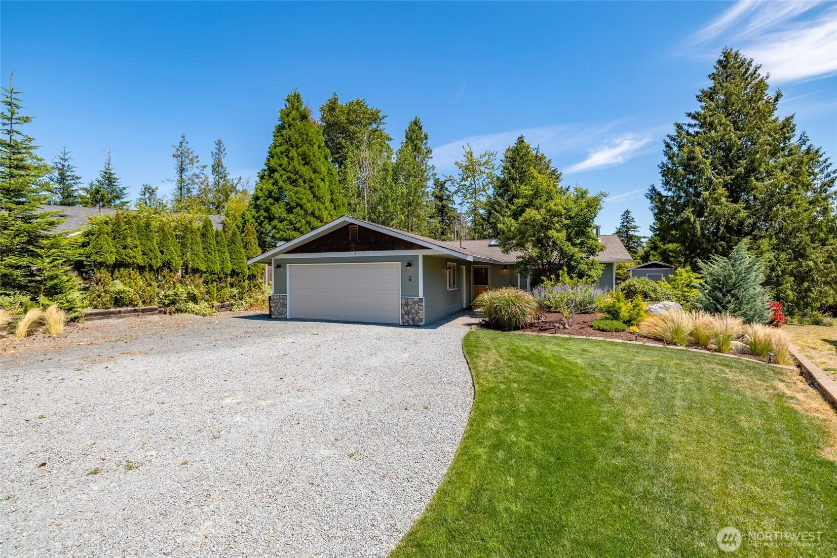 Property photo for 4 Quinault Way, La Conner photo 2