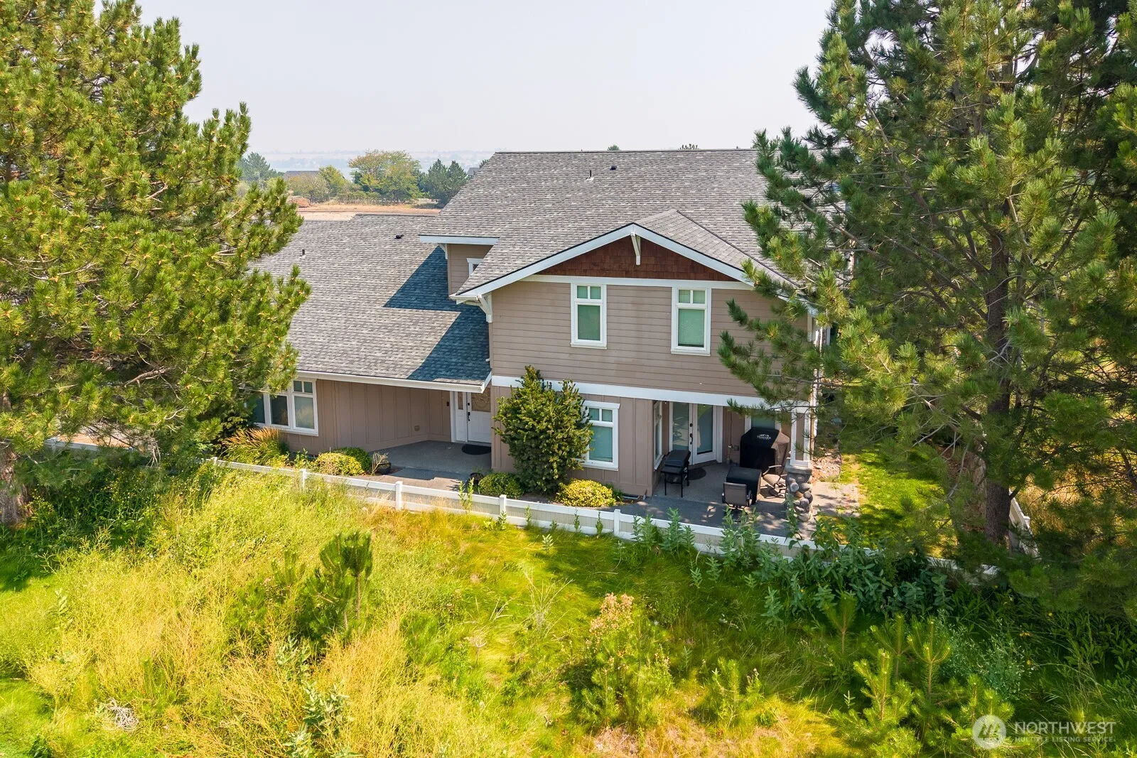 Property photo for 6335 Murray Way Ne #b, Moses Lake